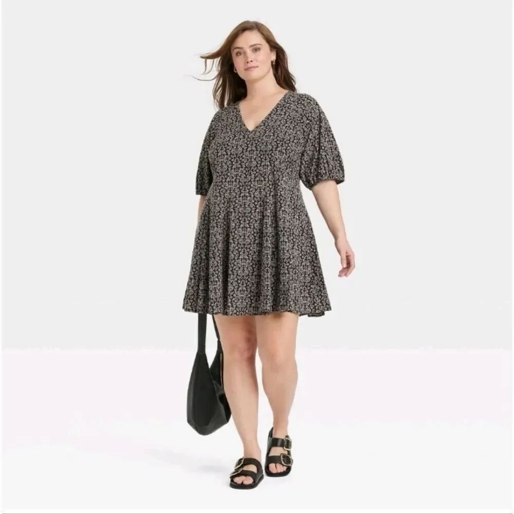 🆕️👗Floral Mini A-Line Dress By Universal Thread, B/W